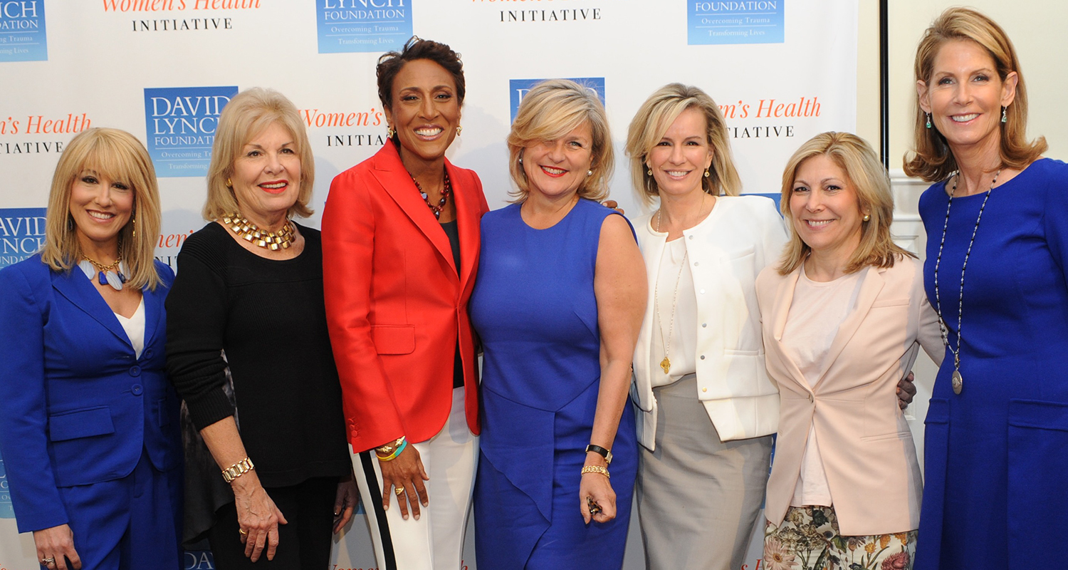 From left: Dr. Suzanne Steinbaum, Patricia Harrison, Robin Roberts, Cynthia McFadden, Dr. Jennifer Ashton, Lesley Seymour, Perri Peltz